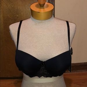 Laura Ashley black convertible bra size 38C
